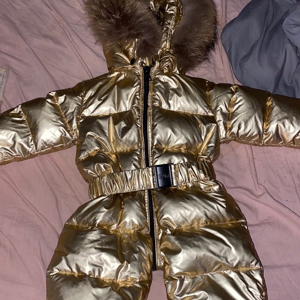 Sams snow suit 12-18M